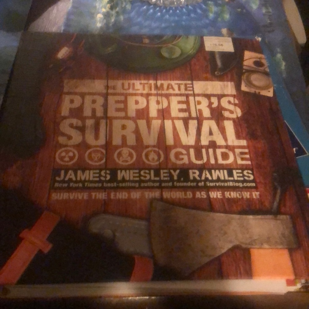 Prepper’s Survival Guide James Wesley, Rawles Author. Binder type book